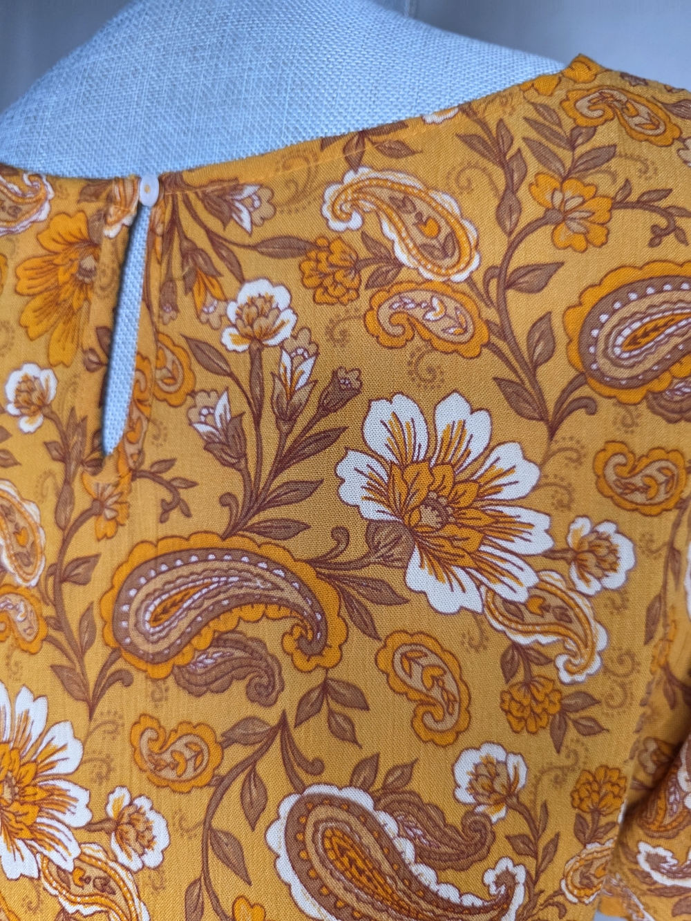 Bila Paisley Midi Dress in Mustard and Rust - Picture 4 of 10